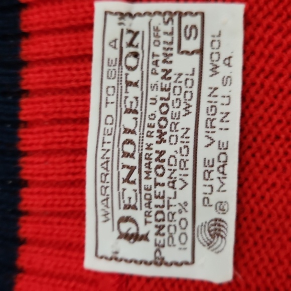 Vintage 100%Virgin Wool Red Sleeveless Vest with Plaid Dog Design Collegaite - Picture 3 of 9